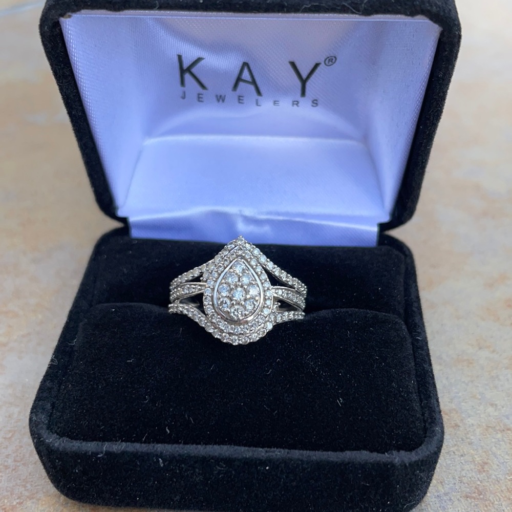 COPY - White gold diamond ring